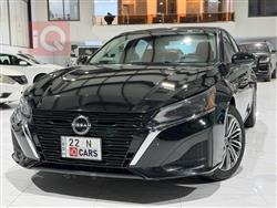 نيسان ألتيما